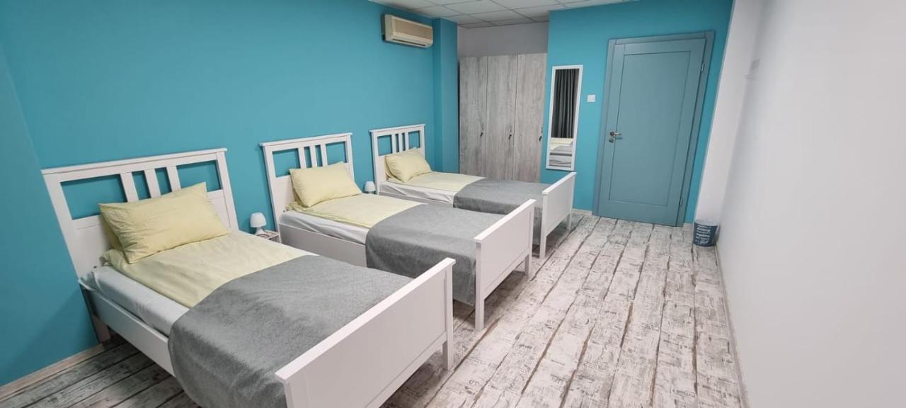 Hostel Citadella Deva Esterno foto