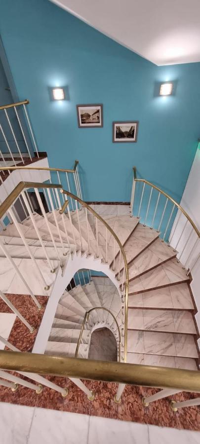 Hostel Citadella Deva Esterno foto